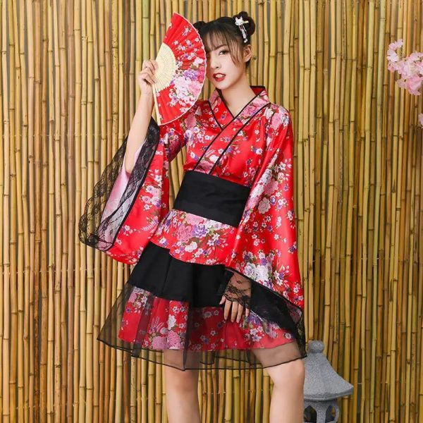 kimono court traditionnel pour femme